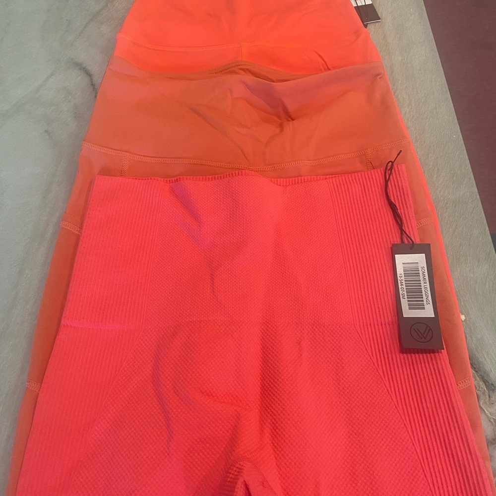 Active Leggings 3 items selling per item and per legging